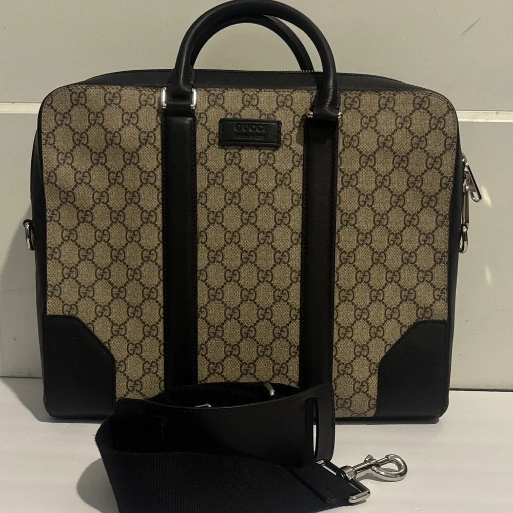 Gucci Beige and Black Briefcase - Picture 4 of 16